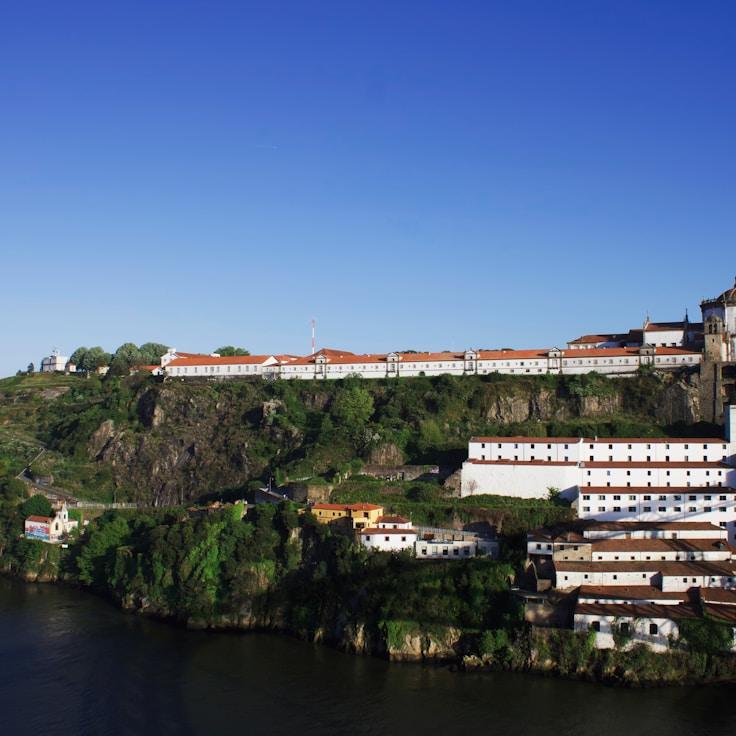 Outdoor terrace seating suitable for families in Paris